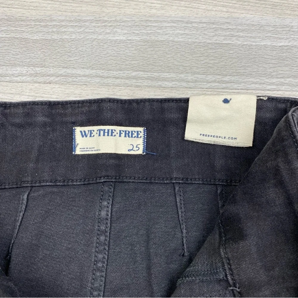 Free People x We The Free Jayde Retro High Rise Flare Stretch Jeans Onyx 25 - Picture 17 of 17